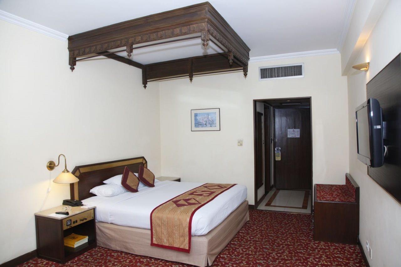 Sunfort Hotel Lahore Exteriör bild